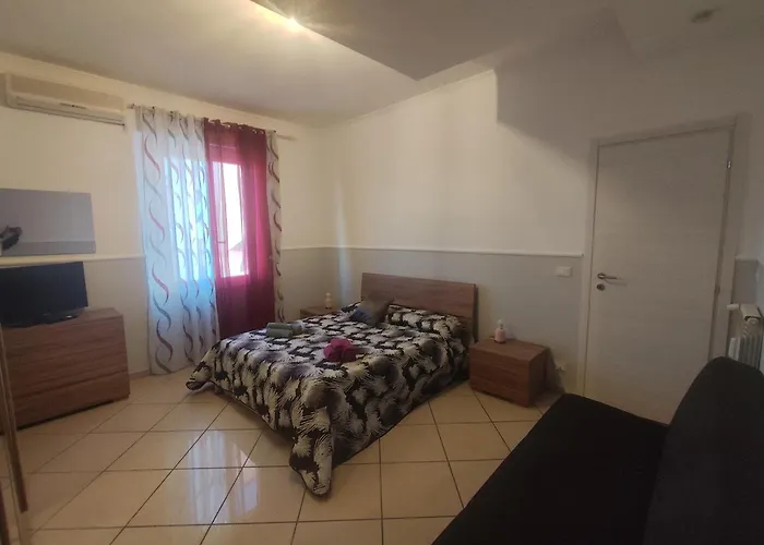 Casa Ludovica Centocelle 公寓 *